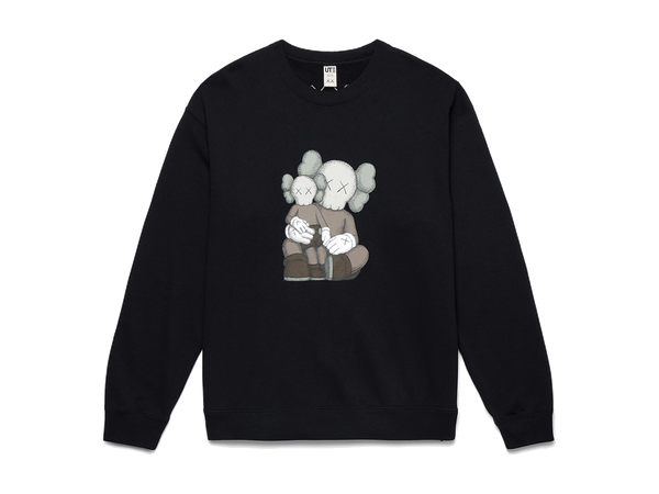 KAWS x Uniqlo Longsleeve Sweatshirt (US Sizing) Black