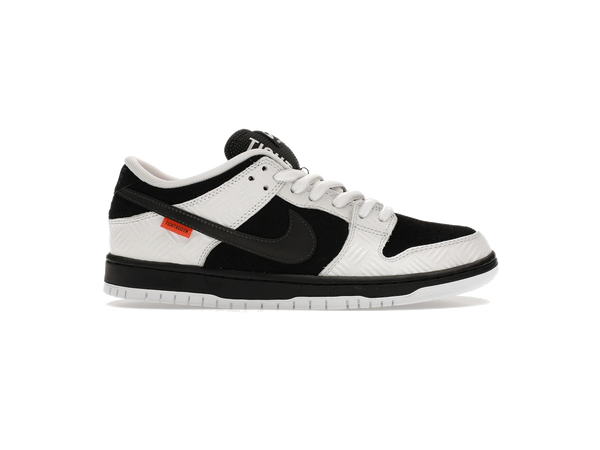 Nike SB Dunk Low TIGHTBOOTH
