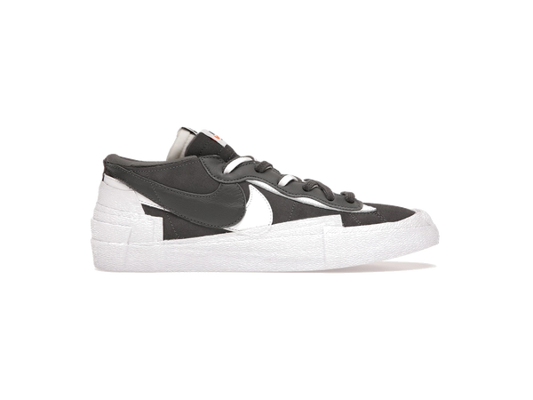 Nike Blazer Low sacai Iron Grey