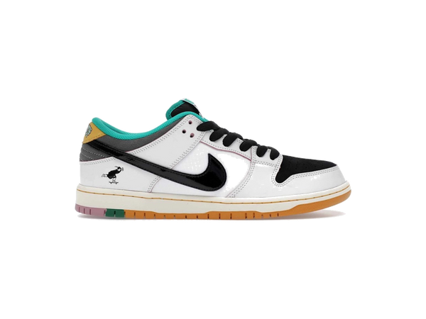 Nike SB Dunk Low CSEF