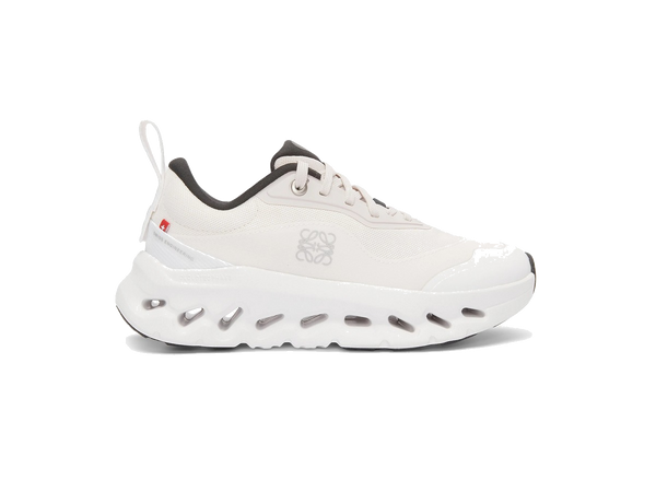 On Running Cloudtilt 2 LOEWE Sand White