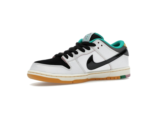 Nike SB Dunk Low CSEF