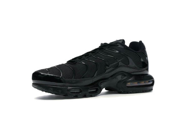 Nike Air Max Plus Triple Black